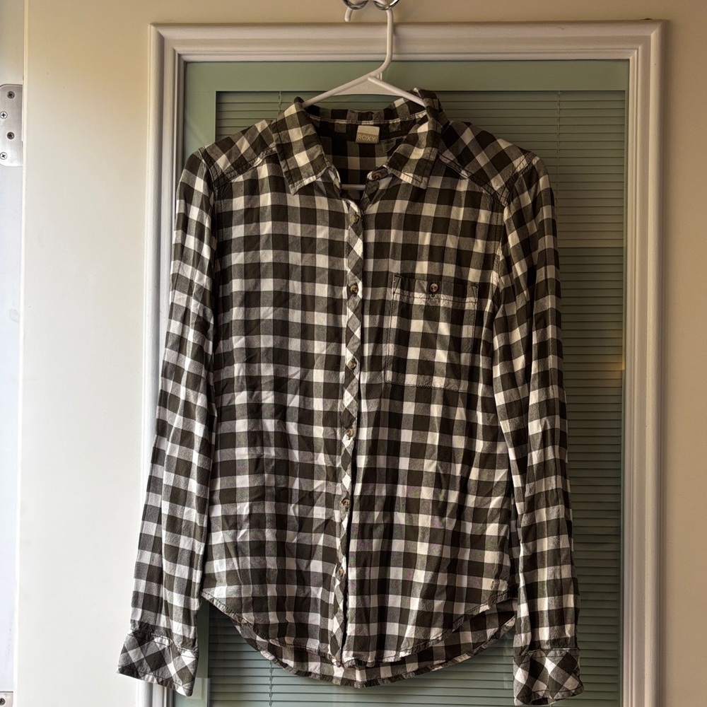 Forest Green and White Checkered Button-Up Shirt